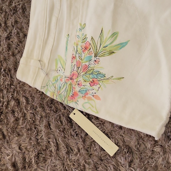 New Lauren Conrad Shorts - Picture 7 of 11